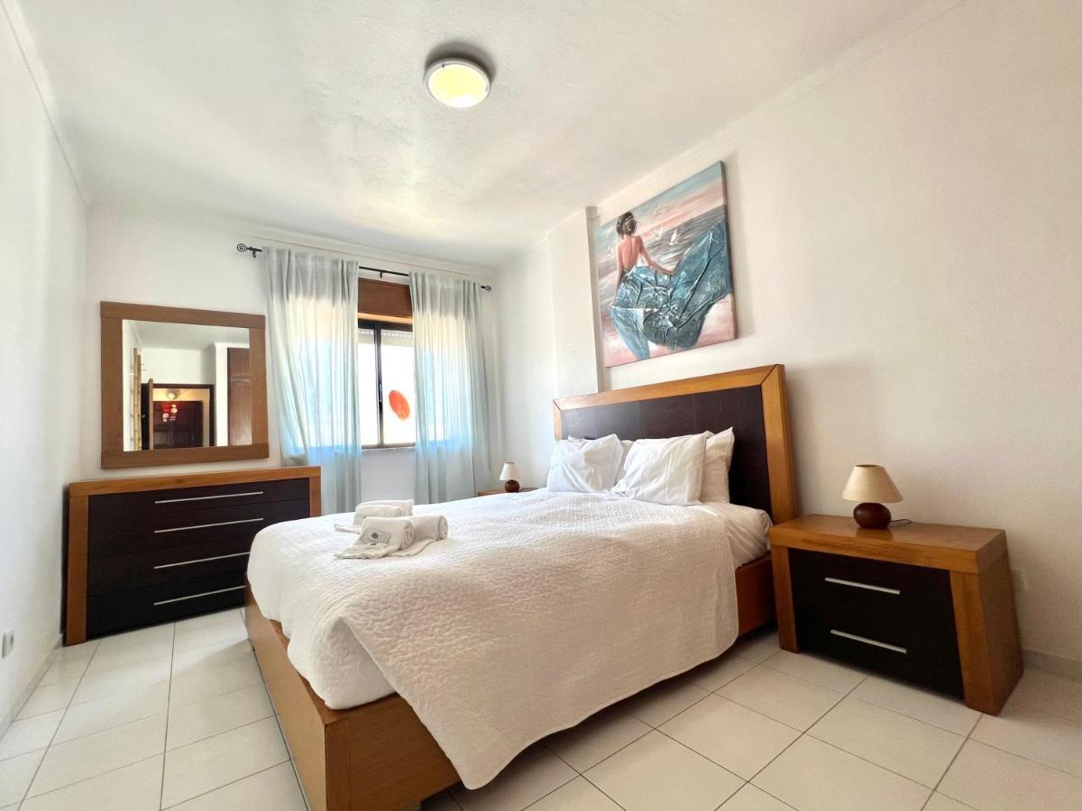 Loky - Near Quarteira Center Apartment Екстериор снимка