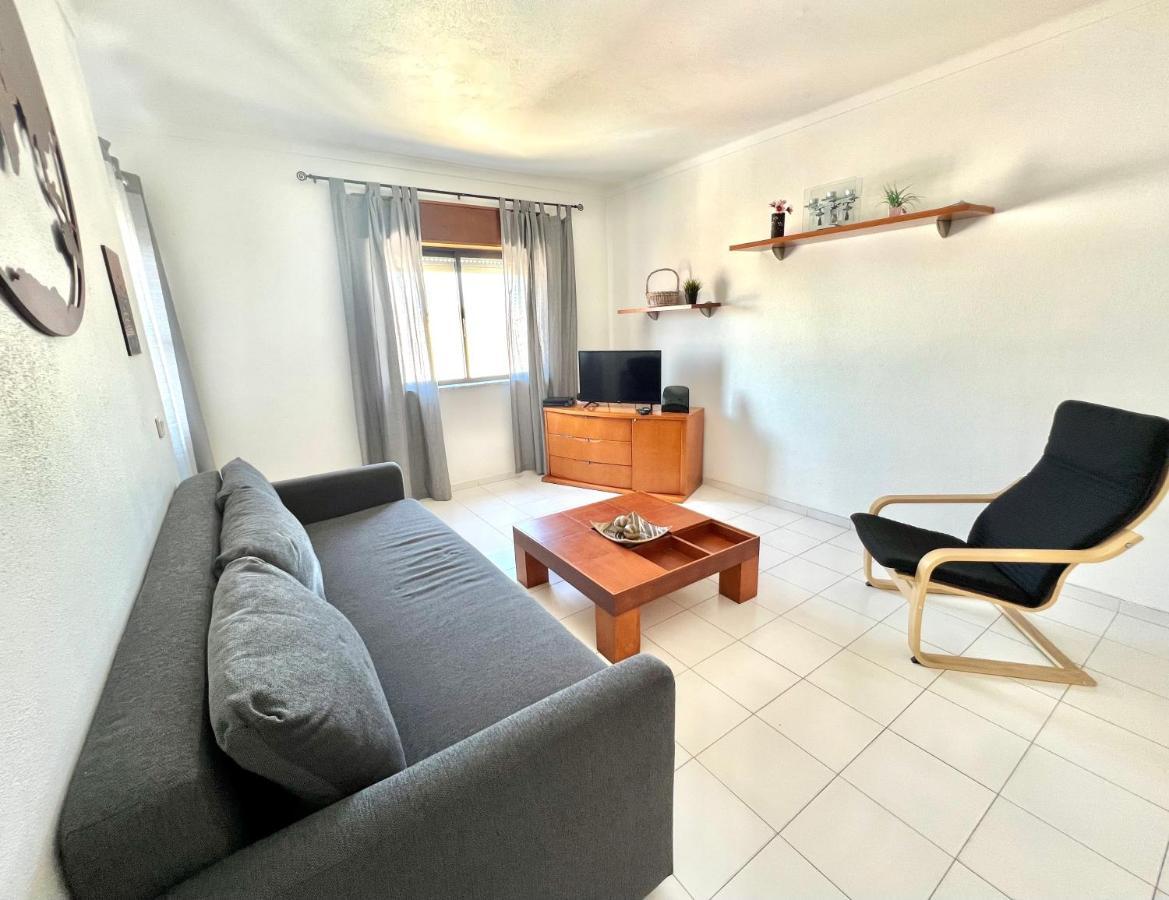 Loky - Near Quarteira Center Apartment Екстериор снимка